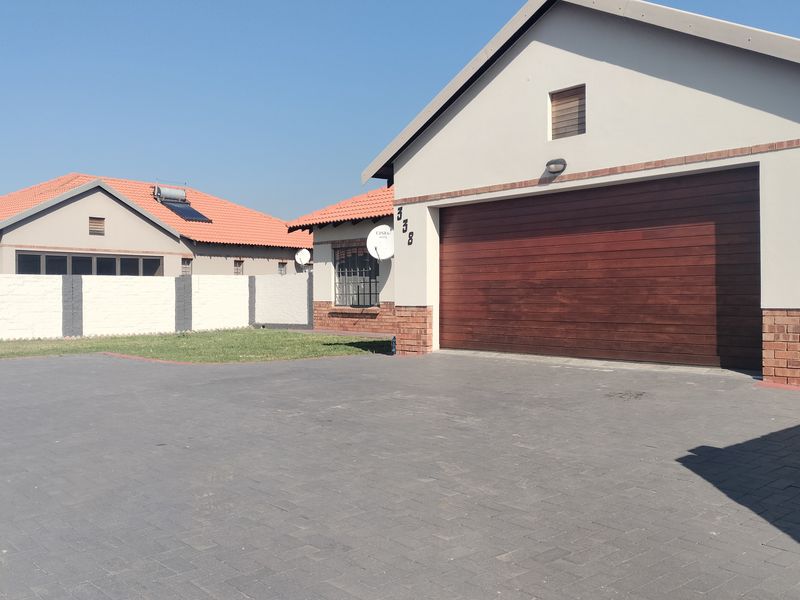 You’ll Want To Live Here! - Photo 1