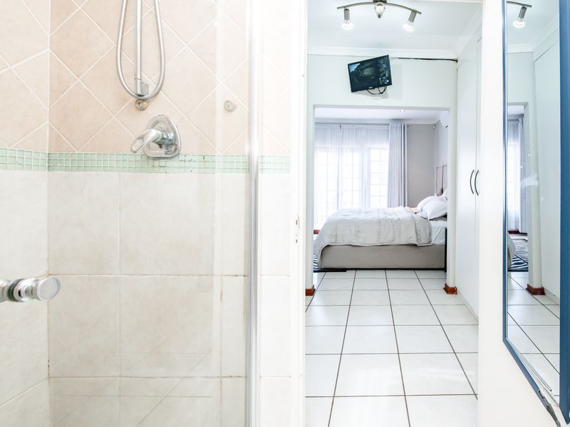 A Haven of Peace and Security - Photo 10