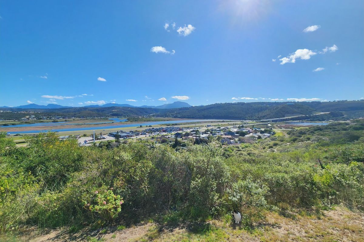 Spacious Vacant Stand for Sale – Southern Cross, Great Brak River - Photo 3
