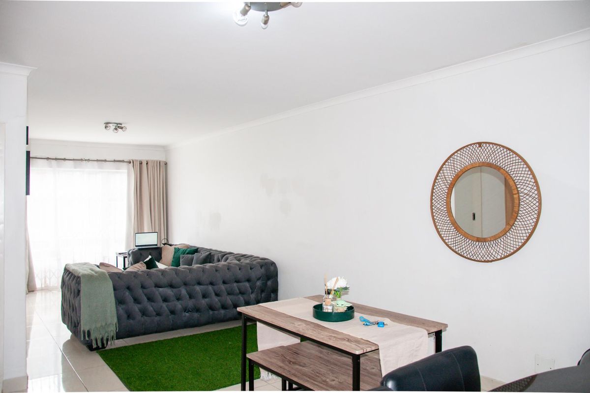 Modern, Renovated 2-Bedroom Apartment with Spacious Living and Prime Amenities - Photo 3