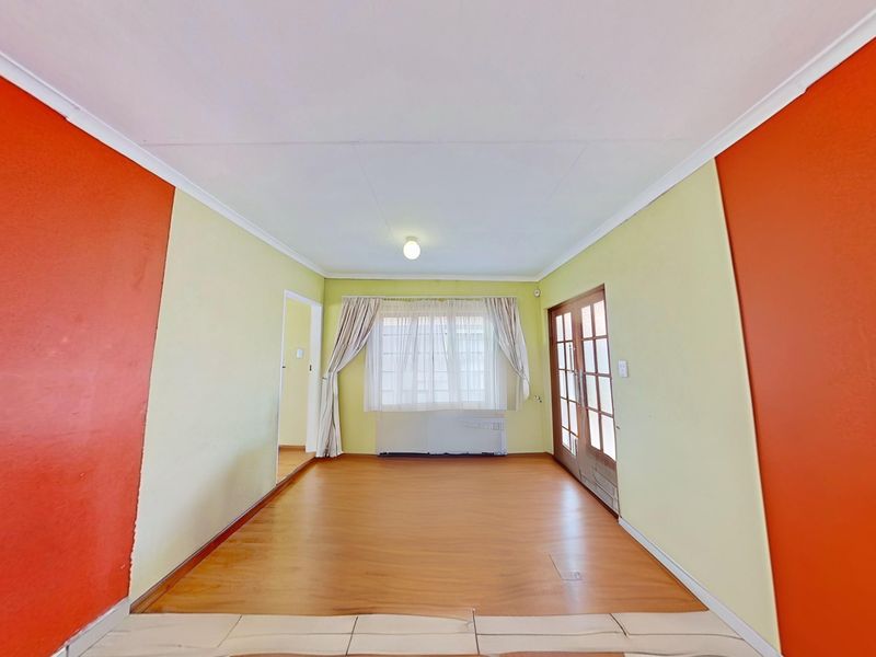 Perfect Blend of Comfort & Convenience - Photo 7
