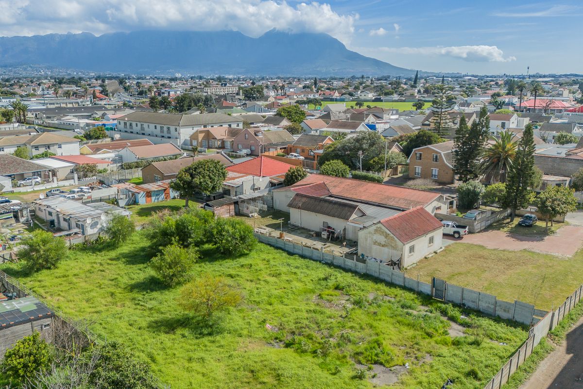 Prime 3,172m2 Development Potential – Lansdowne/Wetton | POA - Photo 2