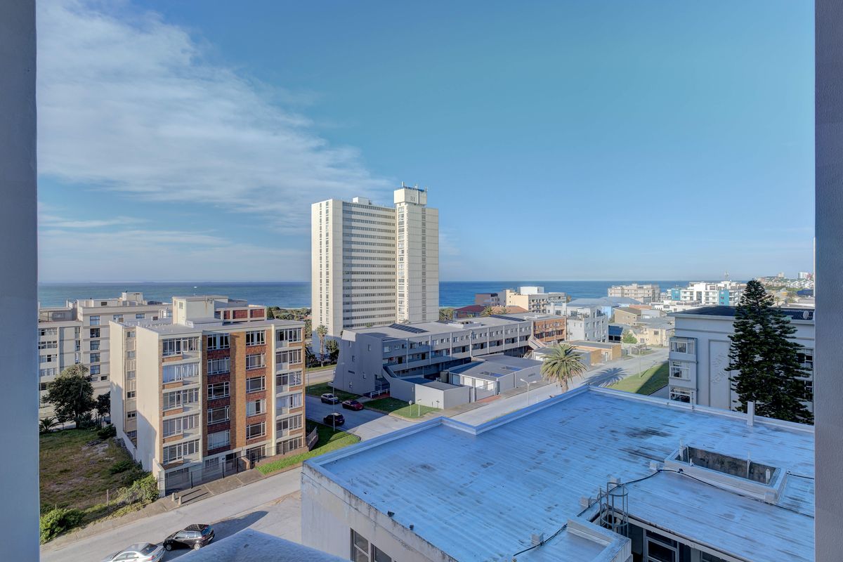 Humewood:  The Grand Old Lady - Photo 3