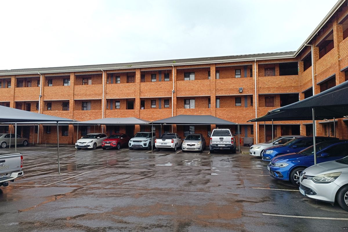 Perfectly Positioned Ground Floor Gem in the Heart of the CBD - Photo 5