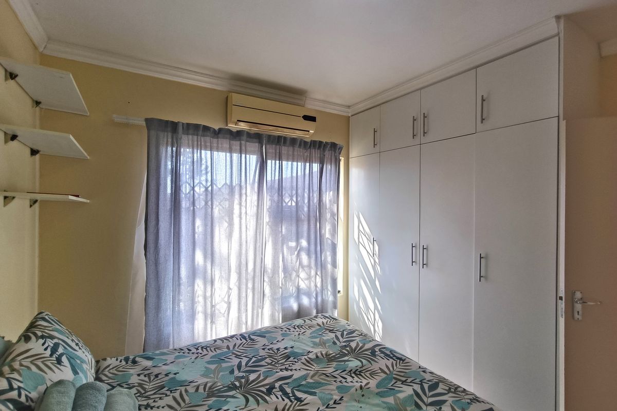 Perfectly Positioned Ground Floor Gem in the Heart of the CBD - Photo 3