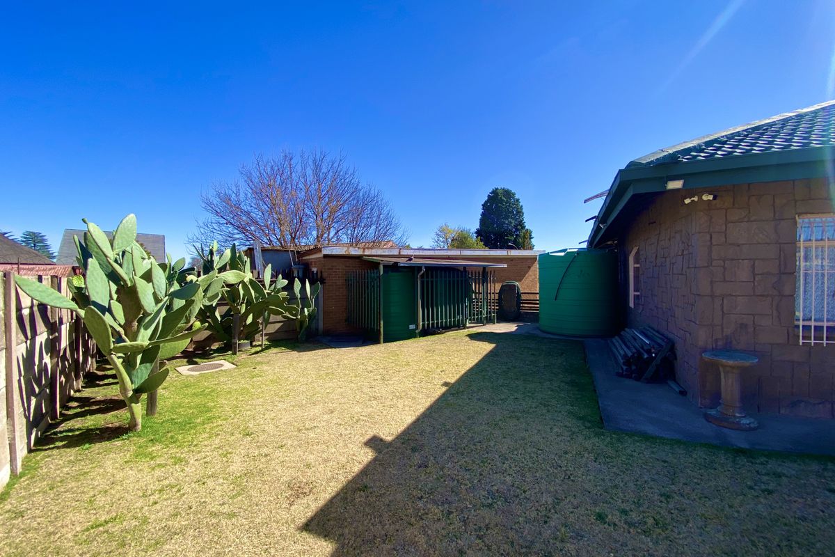 Comfort Meets Style - Photo 4