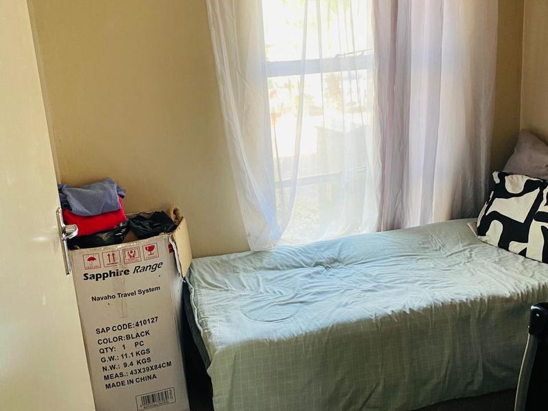 Look @ what a lot I've got - Photo 9