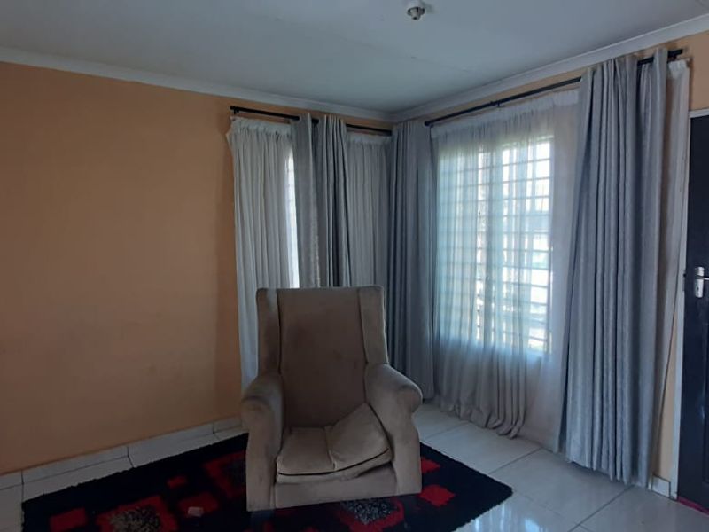 Property For Grab In Savanna City - Photo 8