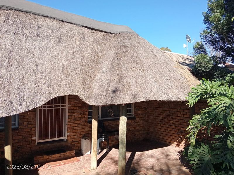 Exceptional Value in a Popular Family Complex - Photo 4