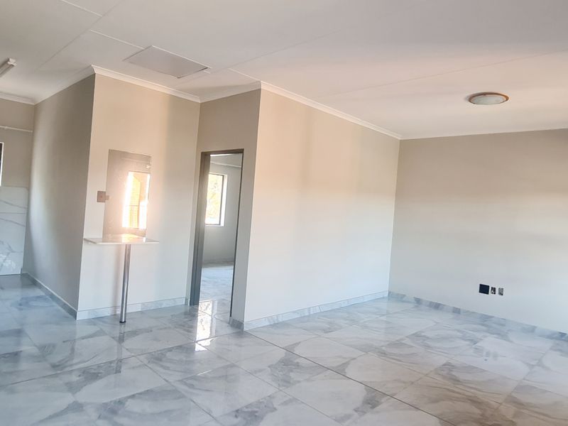 Centrally Located Newly Built One Bedrooms To Tent in CBD, Louis Trichardt - Photo 7