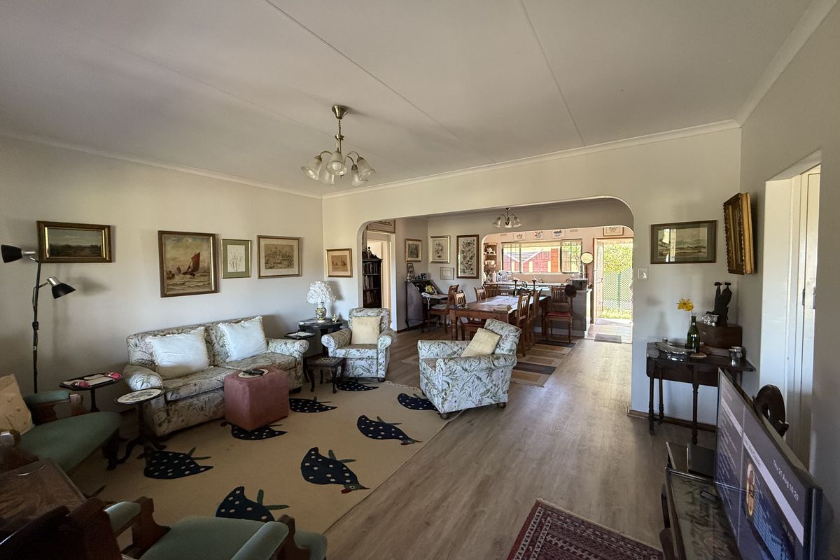 Immaculate Spurwing design with views! - Photo 3