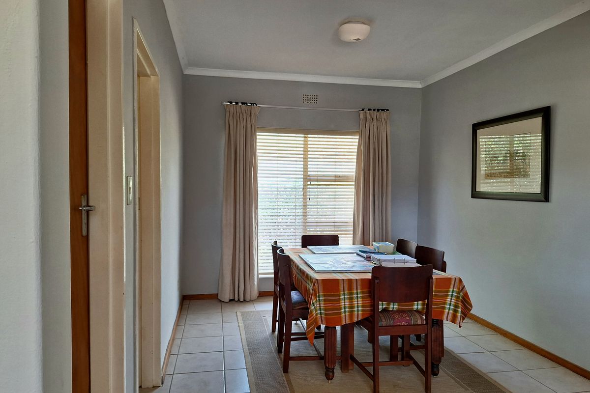 Tranquil Living in Barrydale’s Quiet Corner 🌿 Tucked away in one of Barrydale’s most peaceful pocke - Photo 4