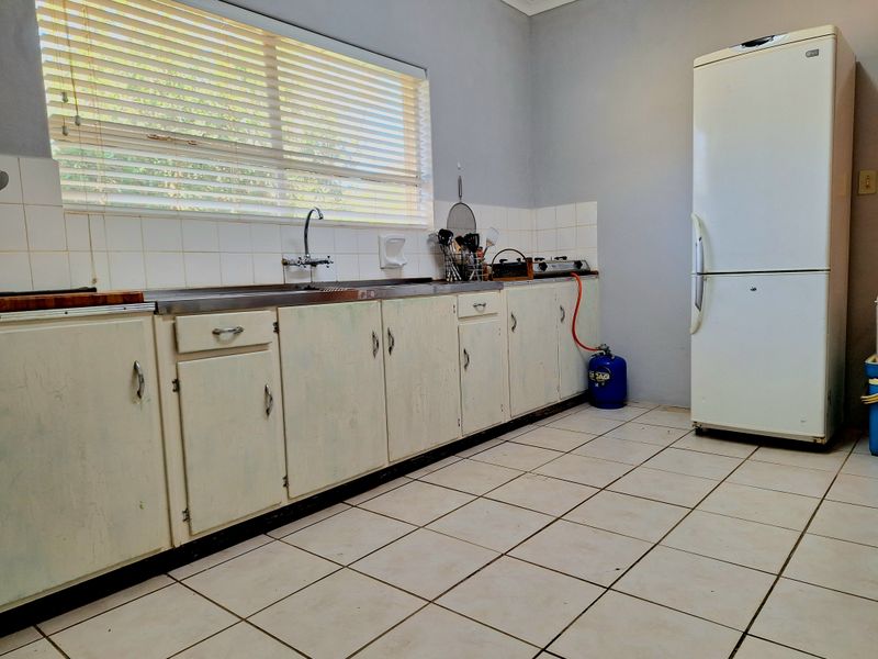 Tranquil Living in Barrydale’s Quiet Corner 🌿 Tucked away in one of Barrydale’s most peaceful pocke - Photo 6