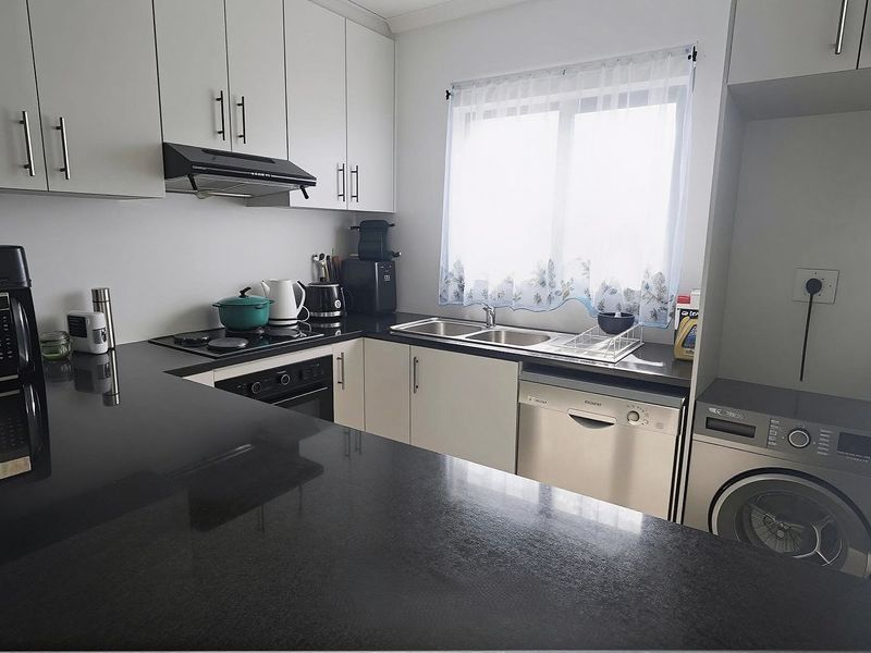 3-Bedroom Home for Sale in Peerless Park North - Photo 6
