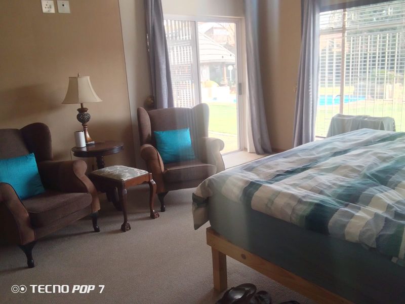 Spacious 2-Bedroom Family Home For Sale in Bailey Park, Potchefstroom - Photo 7