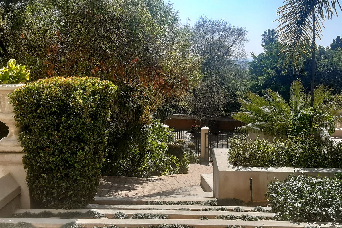 Location.....Location..... - Photo 5