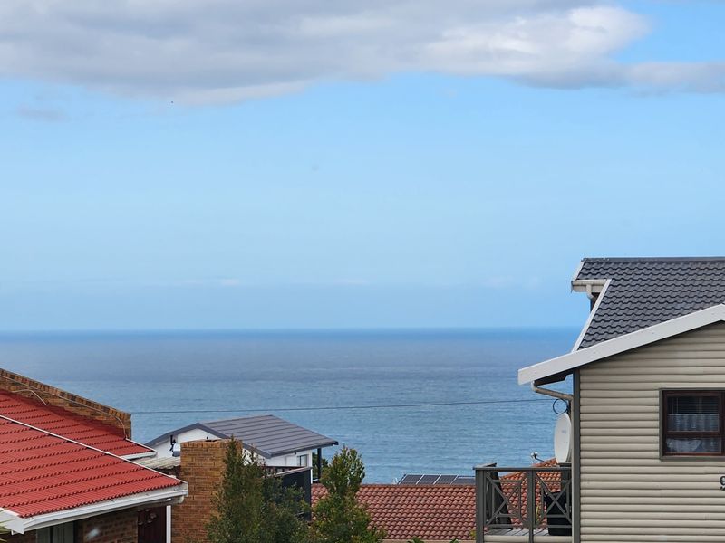 Family home in Dana Bay - Photo 5