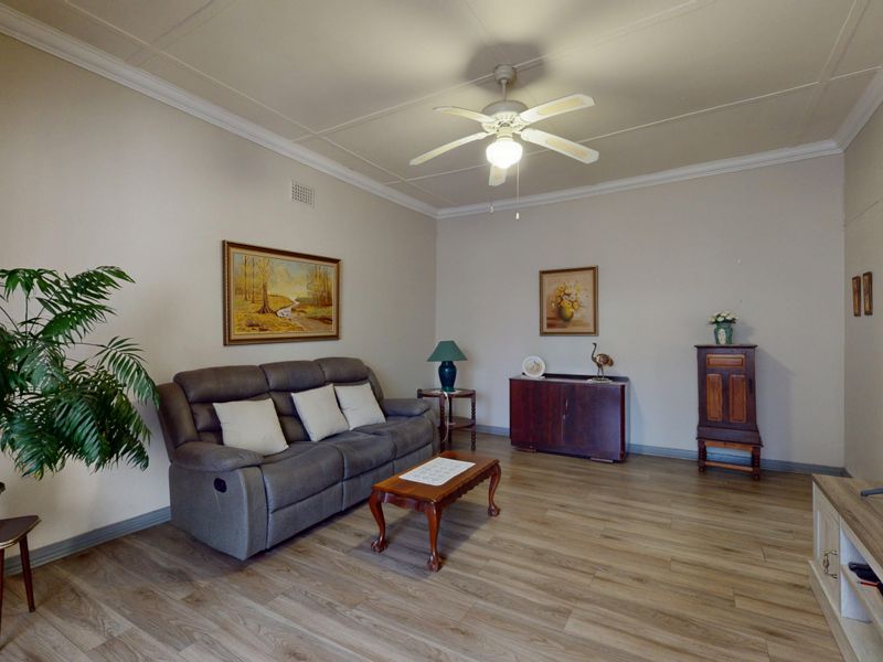 Starting to bid from R1,849,000! Non-Distressed Live Luxury Auction! - Photo 4