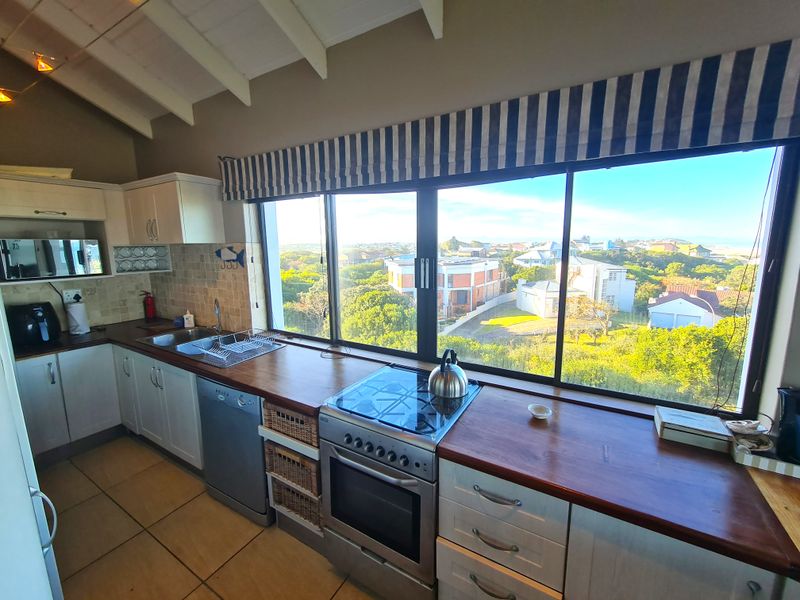On Top of the World! Large Versatile Home with Panoramic Views in Paradise Beach, Jeffreys Bay - Photo 8