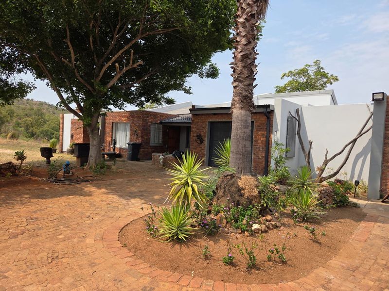 l 1 Bedroom House in a Lumaré Private Retirement Village in  Naboomspruit(Mookgophong) - Limpopo - Photo 5