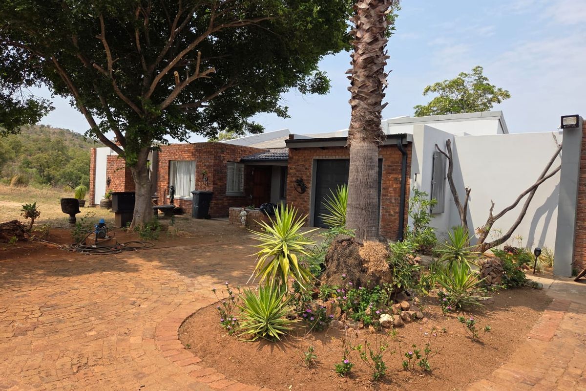 l 1 Bedroom House in a Lumaré Private Retirement Village in  Naboomspruit(Mookgophong) - Limpopo - Photo 5