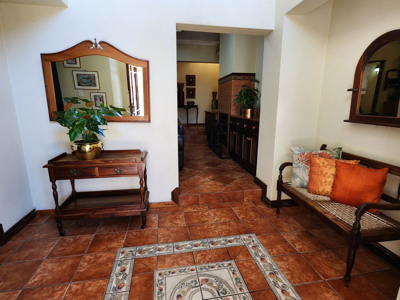 Ultra-Modern 4 Bedroom Home in Secure Gated Estate – Luxury Living Awaits! - Photo 3