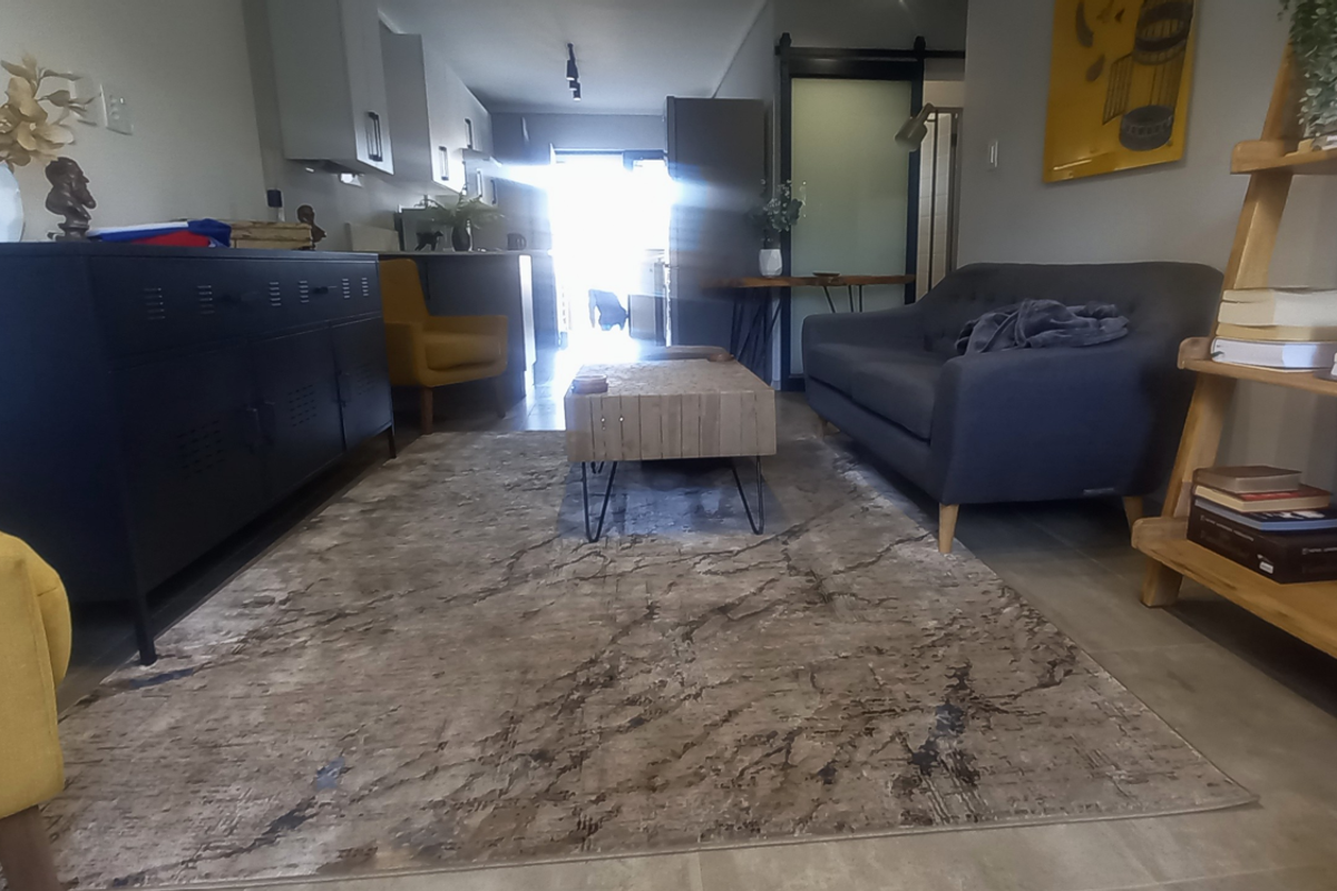 Stunning 2-bedroom apartment for sale in Alphen Park, Pretoria—modern living in a prime location! - Photo 5