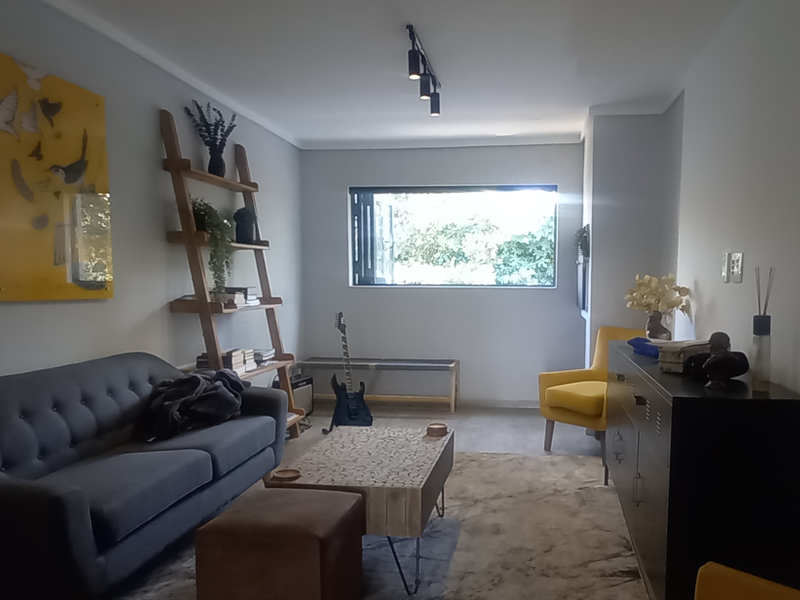 Stunning 2-bedroom apartment for sale in Alphen Park, Pretoria—modern living in a prime location! - Photo 4