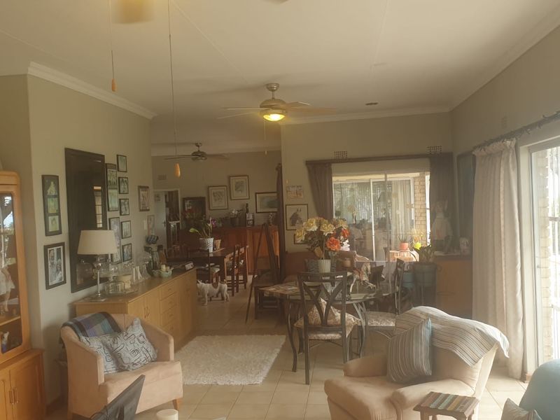 Private Mountain View - Photo 10