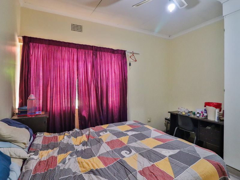 Stunning 3-bedroom house for sale in Vanderbijlpark SW 5—Your Perfect Home Awaits! - Photo 5