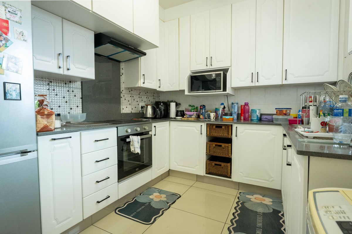 Apartment For Sale In Scottburgh - Photo 2