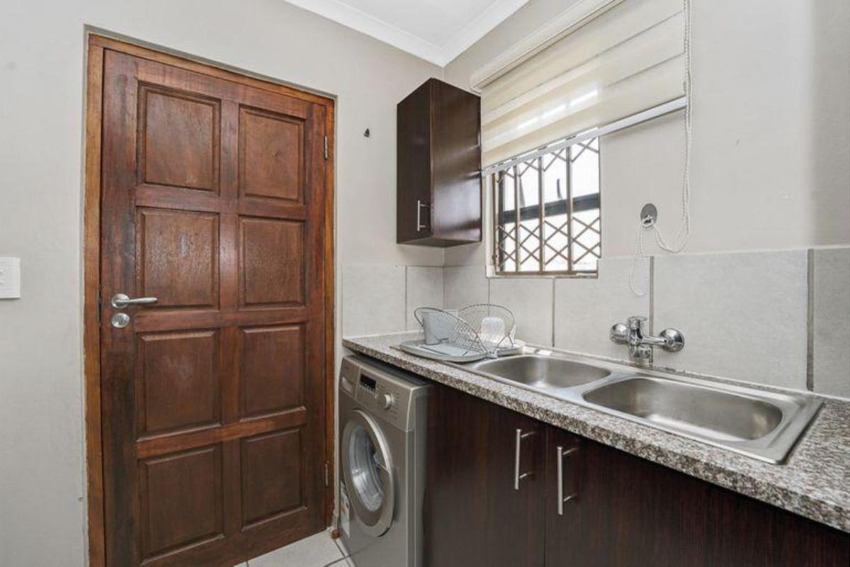 Beautiful Freestanding Sectional Title Home in Secure Complex – Noordwyk - Photo 2