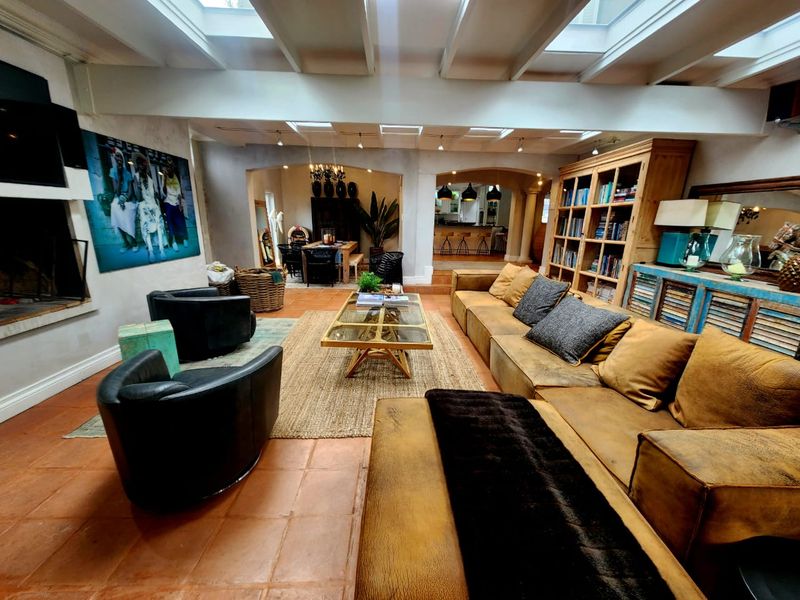 5-Bedroom Home for Sale in Linkside, Mossel Bay - Photo 3