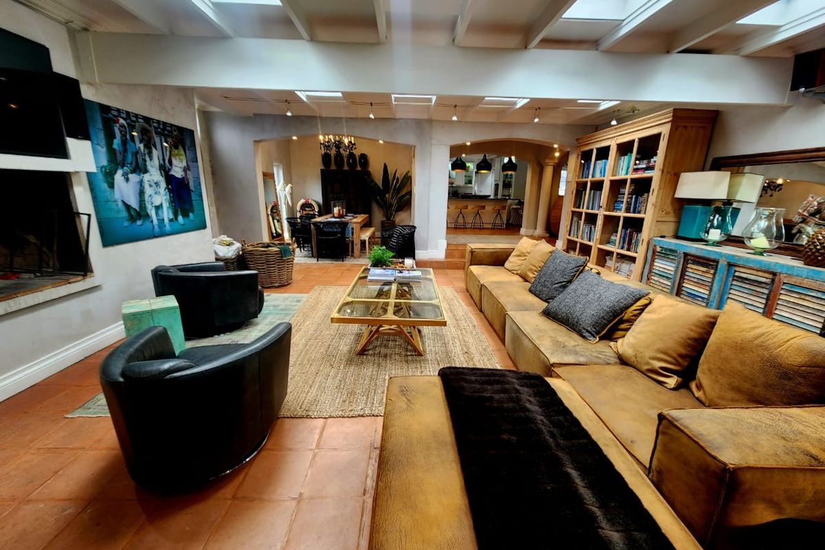 5-Bedroom Home for Sale in Linkside, Mossel Bay - Photo 3