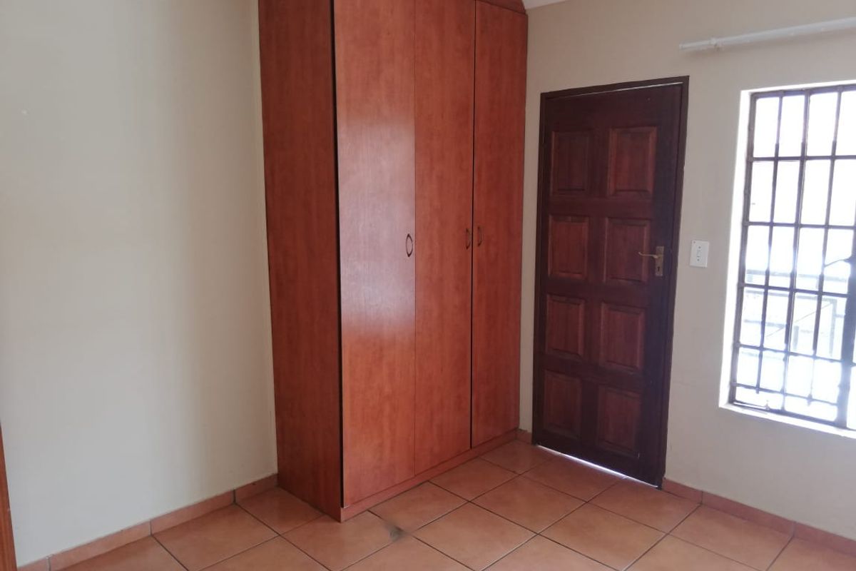 Apartment Pending Sale In Potchefstroom - Photo 5