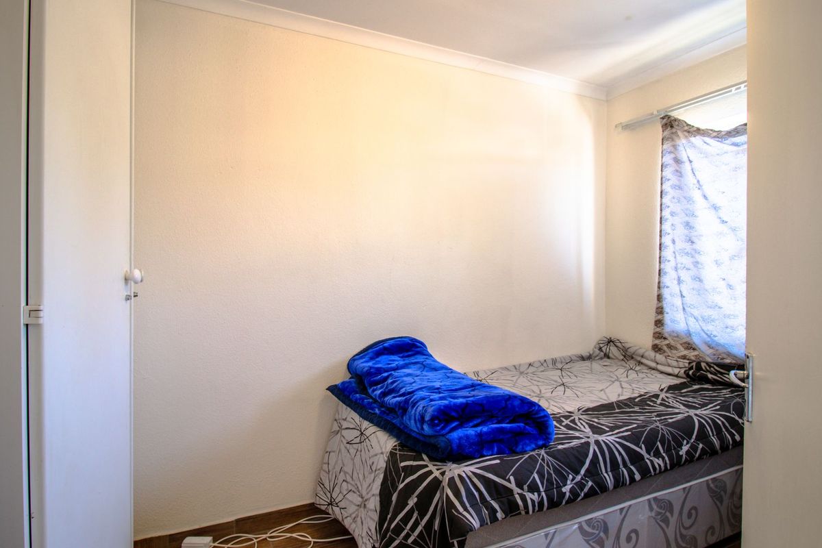 Sunny First Floor Apartment in Vorna Valley - Photo 5