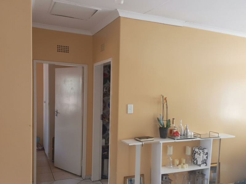 Sunny 2-Bedroom Upstairs Unit for Sale in Buccleuch - Photo 7