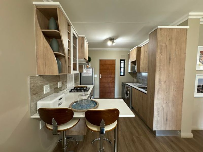 2 Bedroom Apartment for sale. All costs Included. - Photo 2