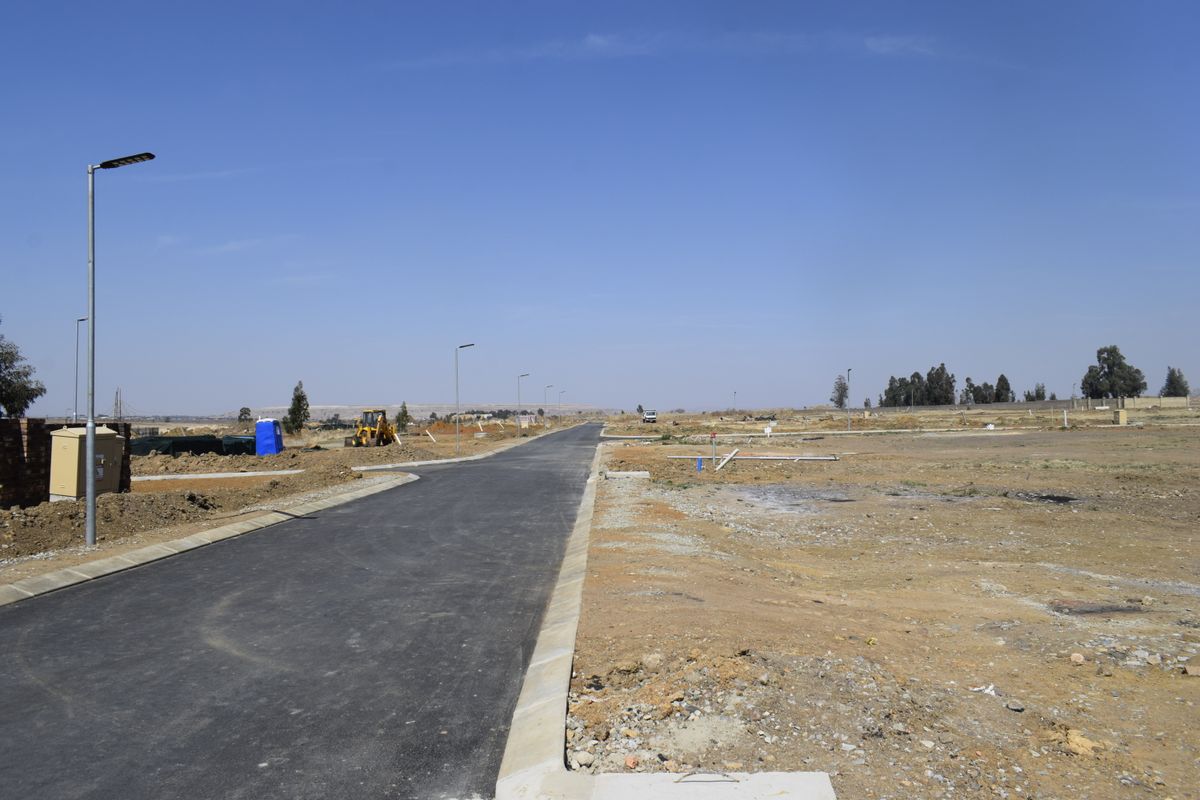 New development stand for sale in Helderwyk Estate - Photo 5