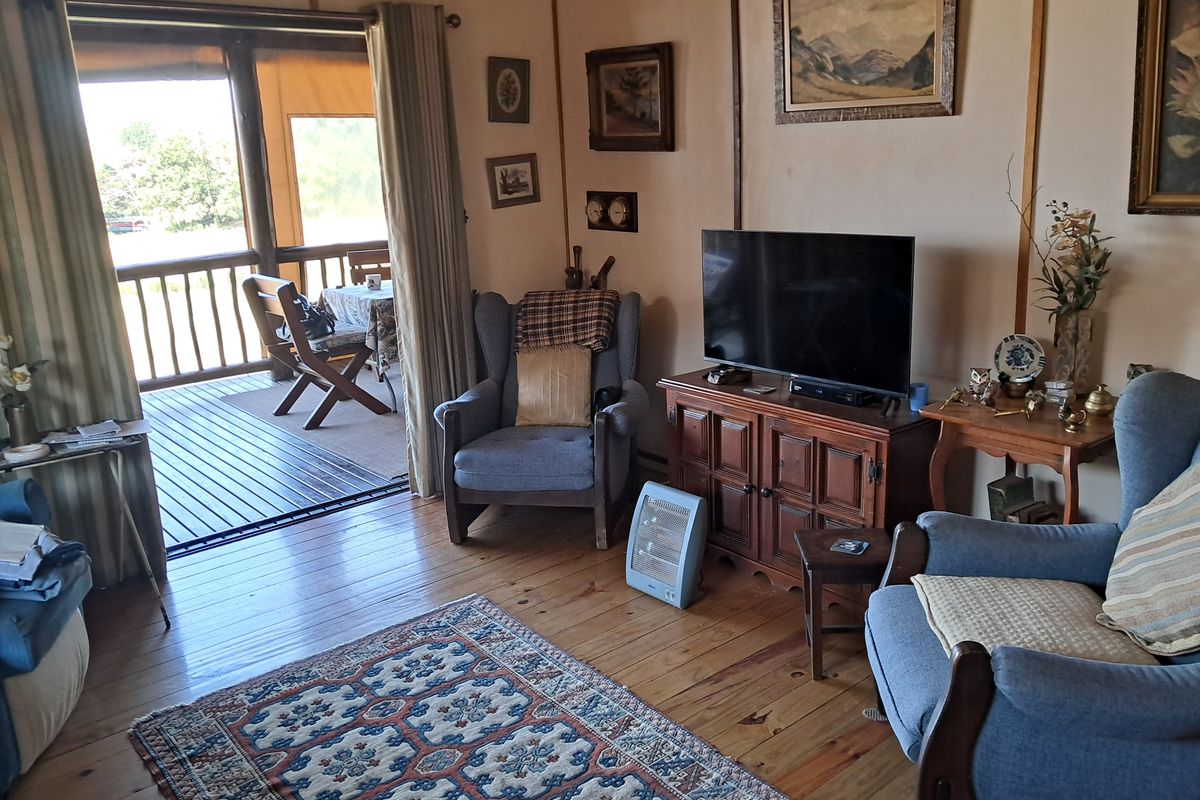 Tranquil Country Living with Lake Views – Perfect for Permanent or Holiday Living - Photo 5