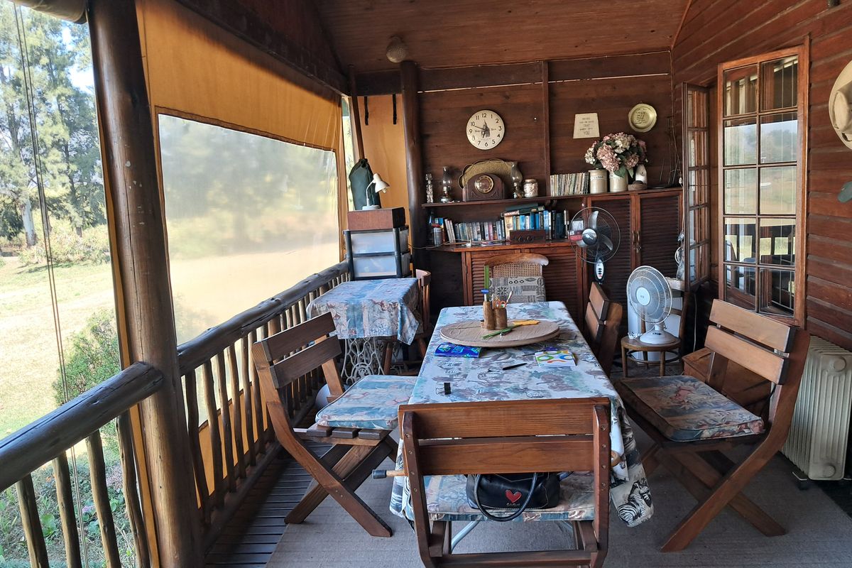 Tranquil Country Living with Lake Views – Perfect for Permanent or Holiday Living - Photo 4