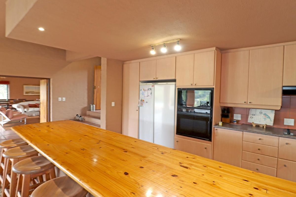 Exceptional Equestrian Estate in the Heart of Chartwell - Photo 5