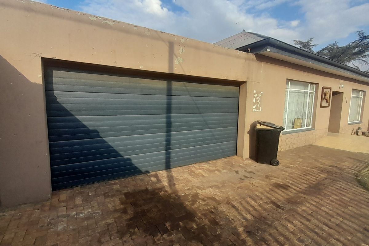 Perfect for Families – Spacious, Safe & Sun-Filled in Noycedale - Photo 2