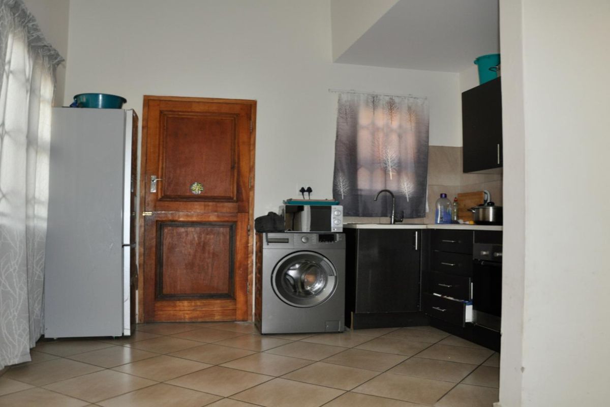 Looking for a property in Midrand, Johannesburg that's priced to sell? - Photo 2