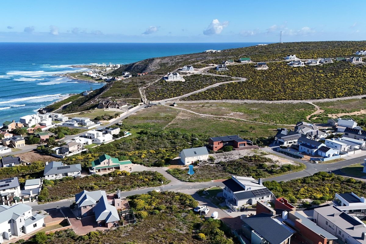 Prestigious Struisbaai Location - Photo 2