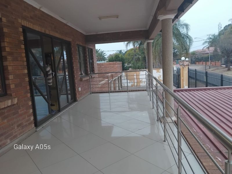 Contemporary Home or Business Opportunity, your choice - Photo 2