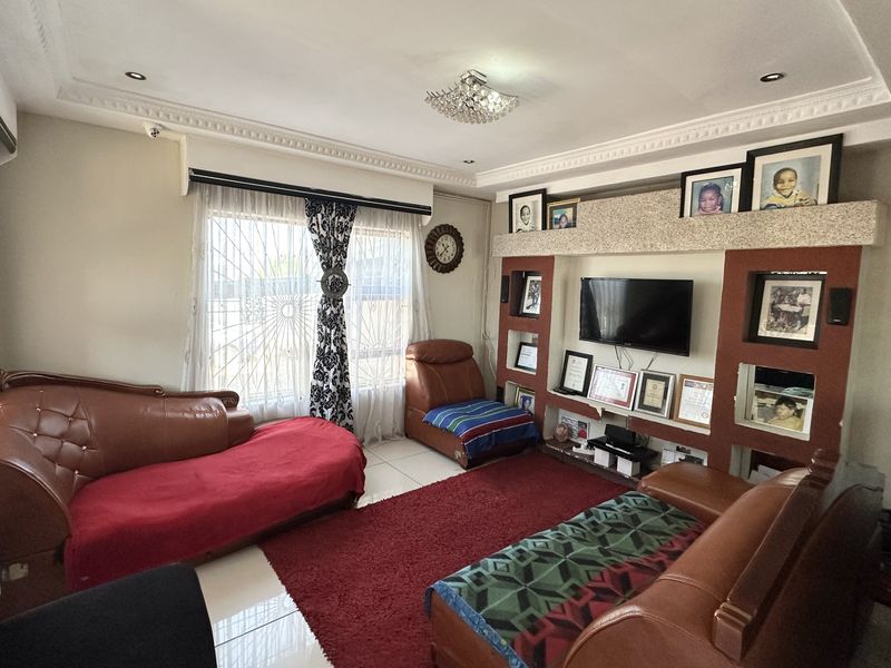 Step Into Home Ownership With This 3 Bedroom Home With Income Earning Potential - Photo 4