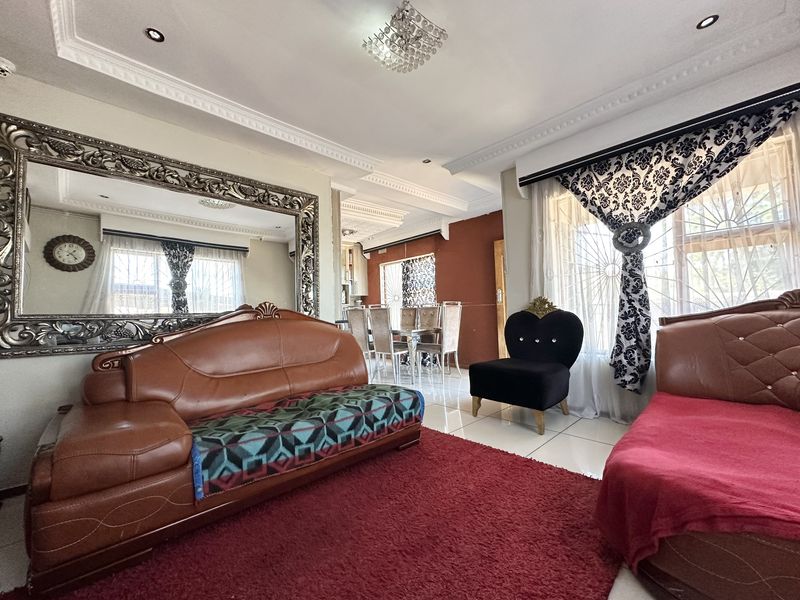 Step Into Home Ownership With This 3 Bedroom Home With Income Earning Potential - Photo 3