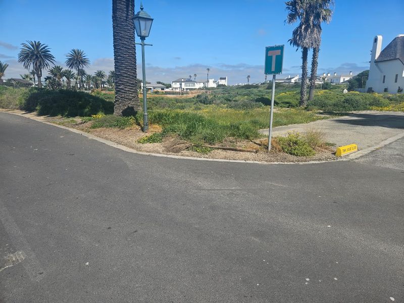 Vacant land is becoming increasingly rare on our beautiful West Coast – - Photo 3