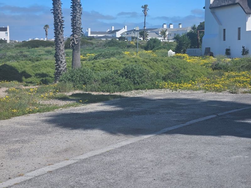 Vacant land is becoming increasingly rare on our beautiful West Coast – - Photo 4